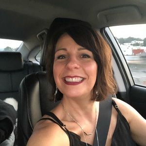 Meet your Posher, Gina